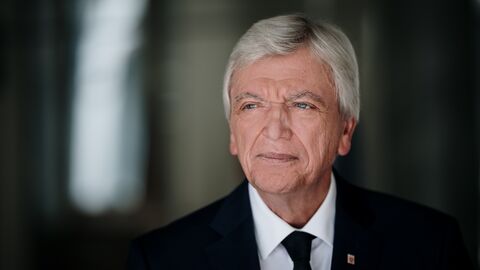 Volker Bouffier im Portrait
