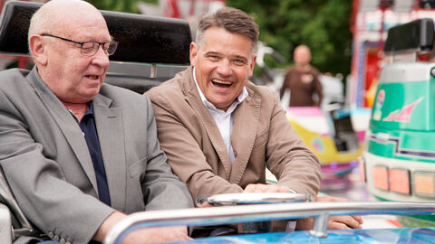 Ministerpräsident Rhein auf dem Ochsenfest in Wetzlar